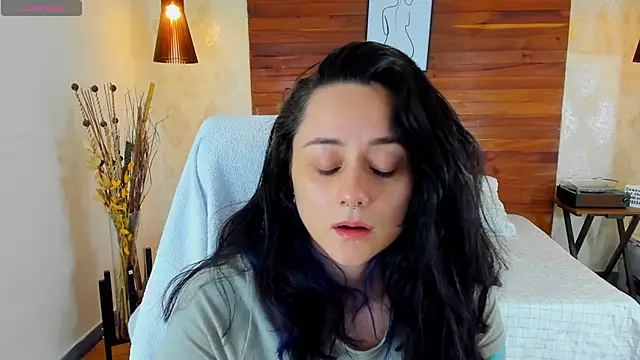 KatherineBond online show from 02/20/25, 09:20