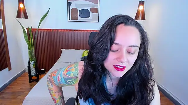 KatherineBond online show from 09/08/25, 07:35