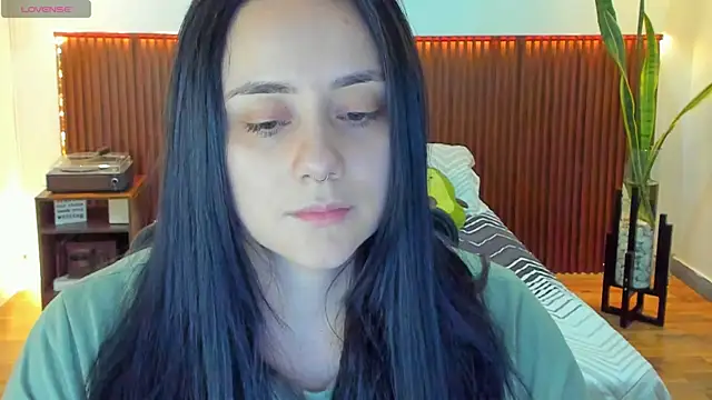 KatherineBond online show from 11/11/25, 07:25