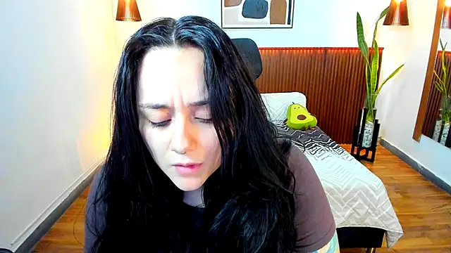 KatherineBond online show from 11/26/25, 06:31