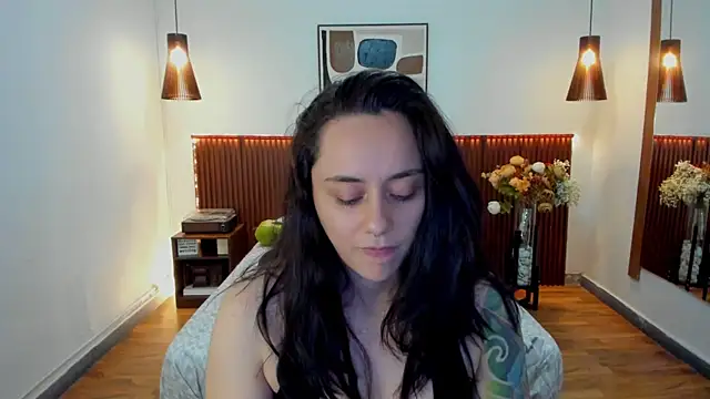 KatherineBond online show from 05/25/26, 07:09