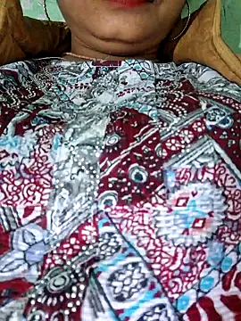 Priya Bong online show from 11/18/25, 11:14