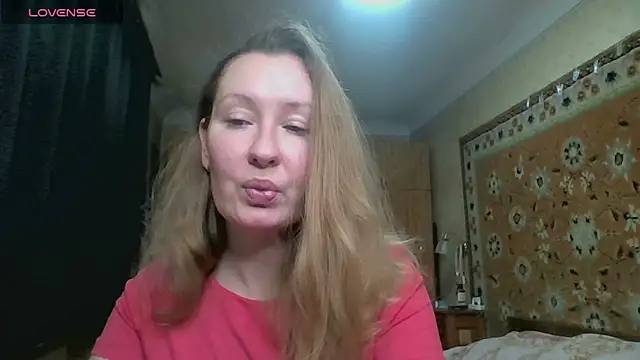 AnnaXLovers online show from 11/28/25, 08:50