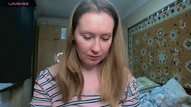 AnnaXLovers online show from 04/10/26, 08:08