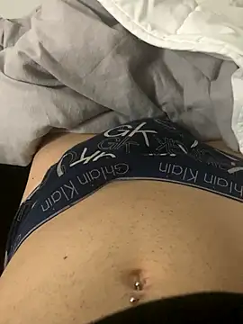 LaMaterialista online show from 11/16/25, 02:39