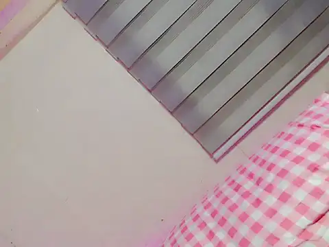 Snapshot of lustykeisha chatting on 09/09/25, 09:14 lustykeisha online show from 09/09/25, 09:14