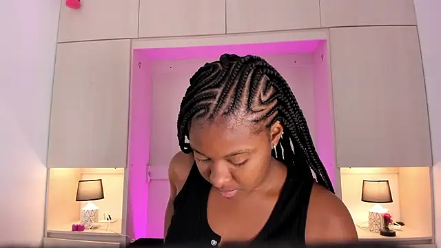 tamaraa smiith online show from 01/27/25, 11:54