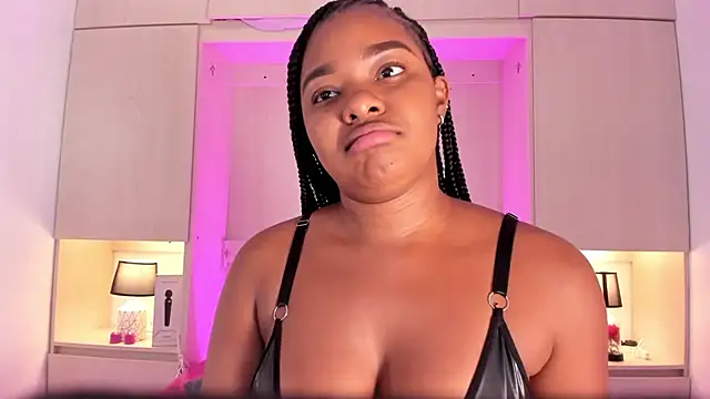 tamaraa smiith online show from 02/01/25, 05:47