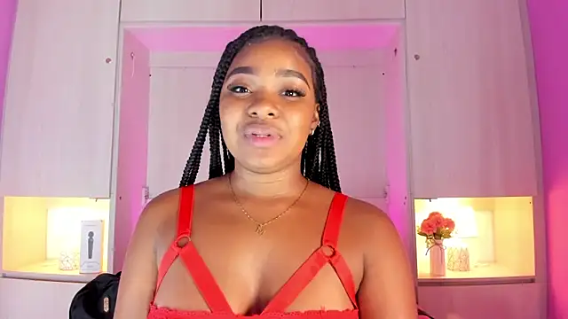 tamaraa smiith online show from 02/27/25, 05:58