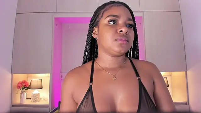 tamaraa smiith online show from 03/07/25, 04:11