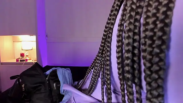 tamaraa smiith online show from 03/19/25, 12:01