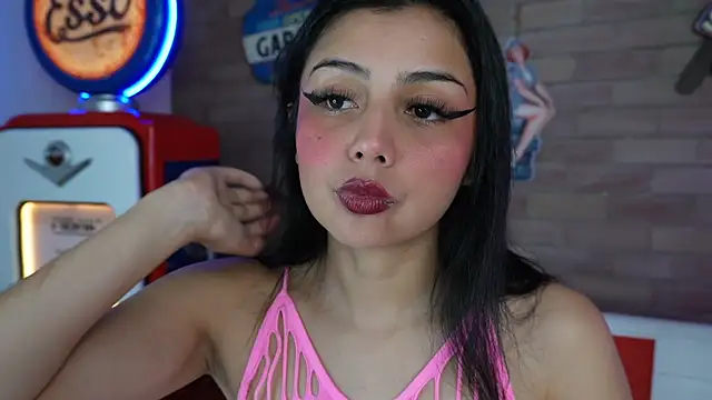 miss lizith online show from 04/01/26, 11:11