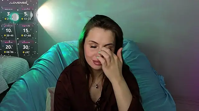 Aisha Riley online show from 09/12/25, 03:23