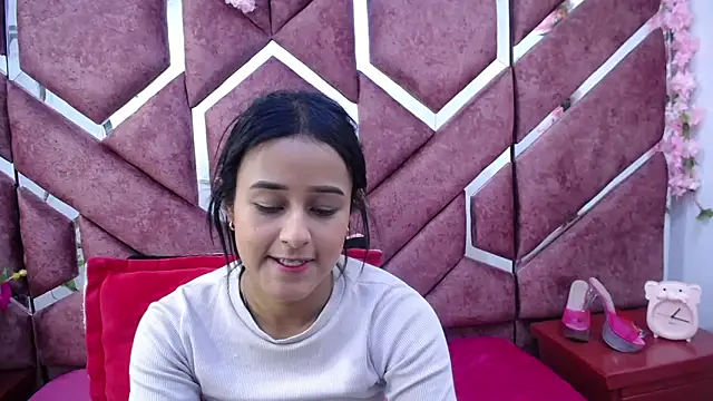 milly print online show from 02/21/25, 02:50