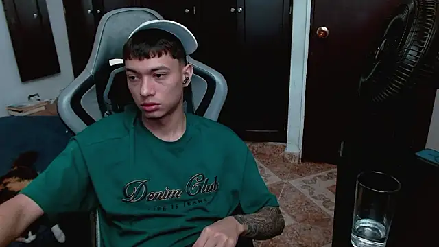 aaron blug online show from 02/17/26, 03:40