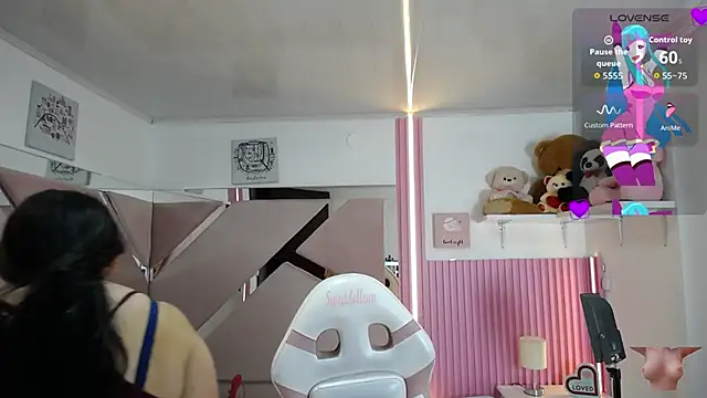  Miaaleon online show from 10/03/25, 12:57