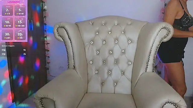 Isabelhot1 online show from 04/18/26, 08:20