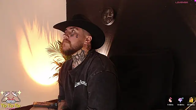 Ash gusbig online show from 01/14/25, 02:19