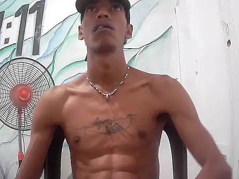 AlbertBigCock online show from 04/03/26, 06:11