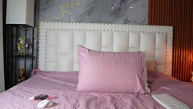 indianschoolgirl online show from 05/23/26, 07:40