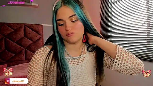 cattaleya    online show from 12/16/24, 08:48