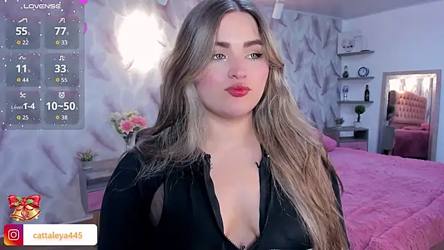 cattaleya    online show from 11/29/25, 03:31