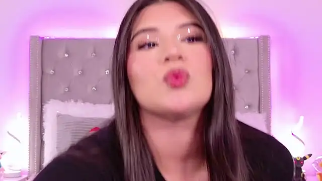 JuliaSUMMERS2022 online show from 02/06/25, 12:54