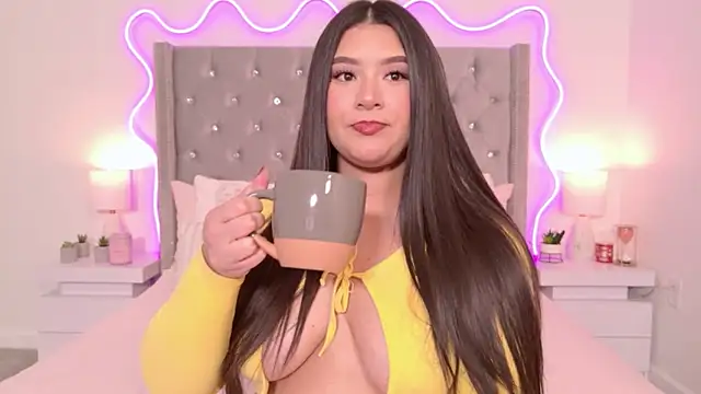 JuliaSUMMERS2022 online show from 05/14/26, 12:28