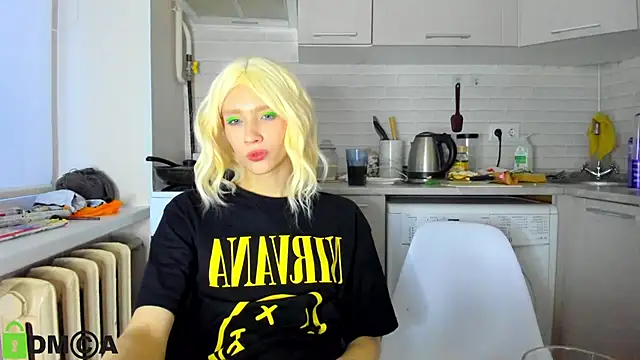  Alice Kitty online show from 12/15/24, 01:00