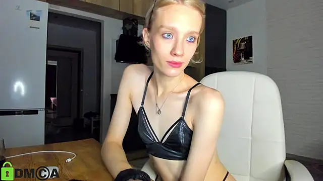  Alice Kitty online show from 11/21/25, 10:14