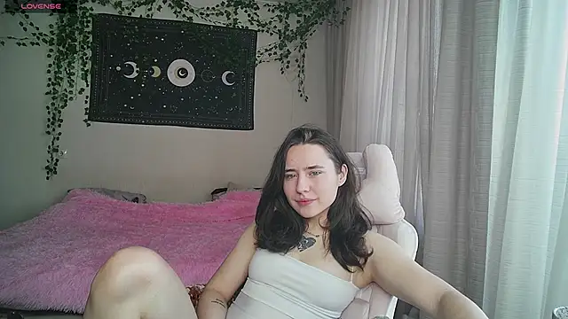 Aurora workerr online show from 10/20/25, 07:42