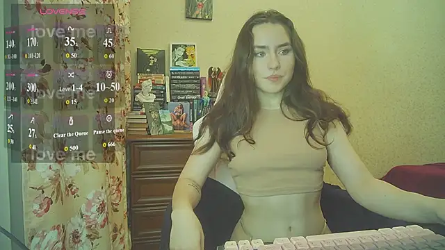 Snapshot of Aurora_workerr chatting on 07/20/26, 05:59 Aurora workerr online show from 07/20/26, 05:59