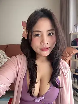 Hot Mm online show from 03/09/25, 08:40