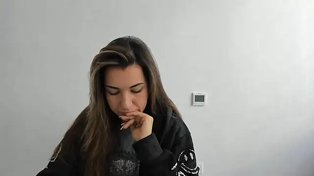 Summmmersky online show from 10/30/25, 07:54