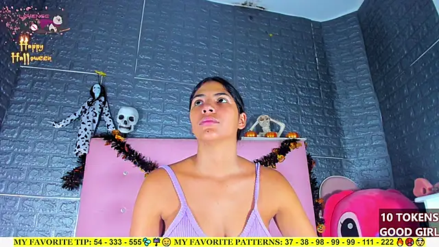 AriannaLewiis online show from 10/19/25, 07:25