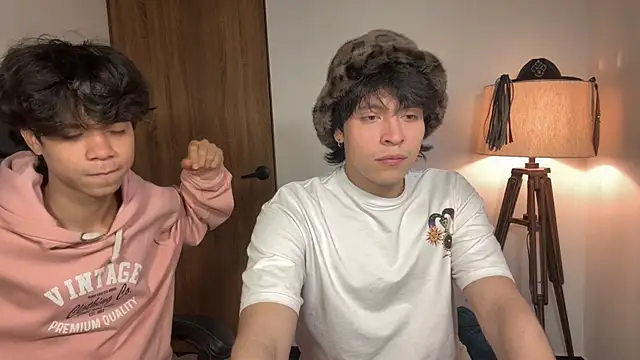 MyLatinHotBoys online show from 04/12/26, 09:42