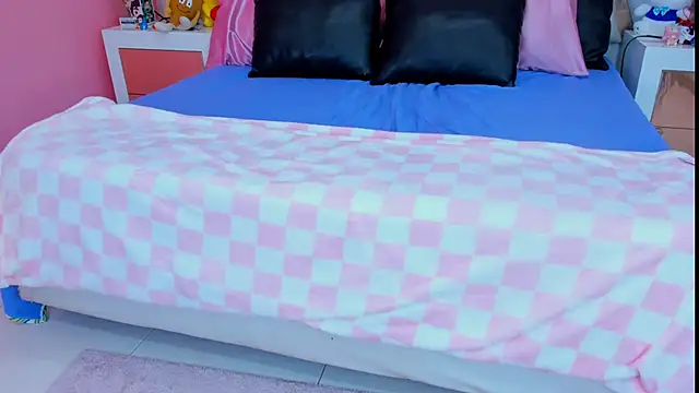 AnngelaSkye online show from 02/09/25, 04:36