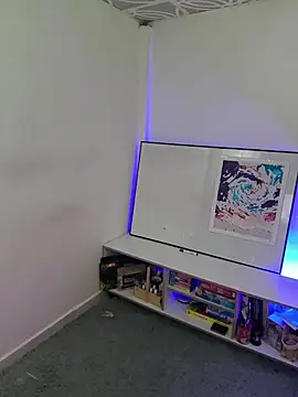 Snapshot of Nathy_Rock chatting on 10/18/25, 12:35 Nathy Rock online show from 10/18/25, 12:35