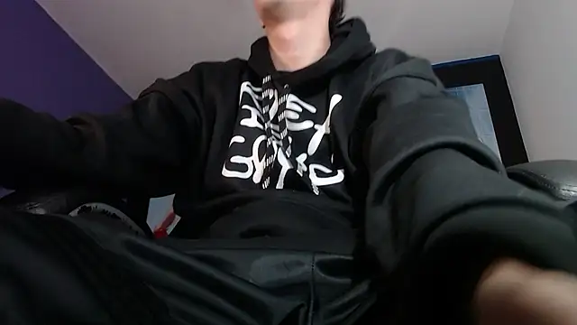 FrannBoy online show from 12/30/24, 07:42