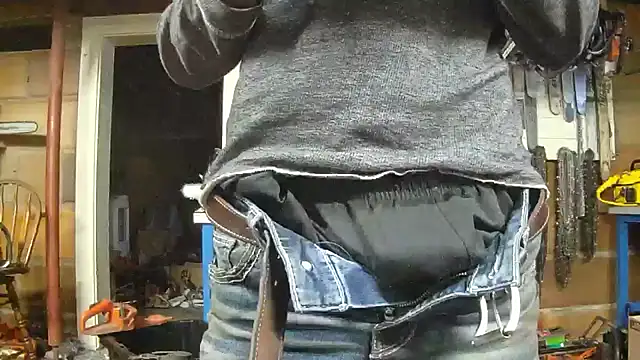 Bigoleslong98765 online show from 12/03/25, 03:21