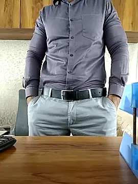 indianguy89 online show from 04/09/26, 07:36