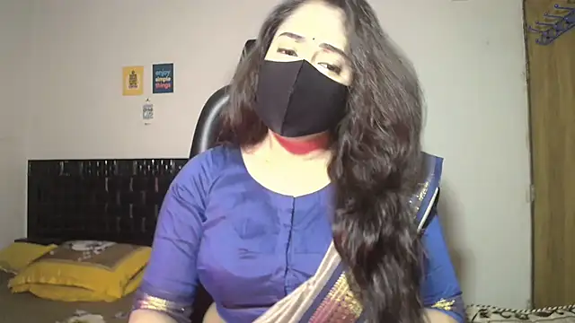 Snapshot of Most-Beautiful-Queen chatting on 02/05/26, 07:40 Most-Beautiful-Queen online show from 02/05/26, 07:40