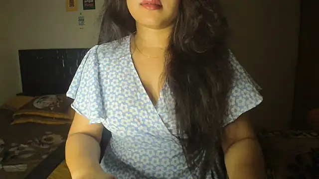 Snapshot of Most-Beautiful-Queen chatting on 02/17/26, 04:35 Most-Beautiful-Queen online show from 02/17/26, 04:35