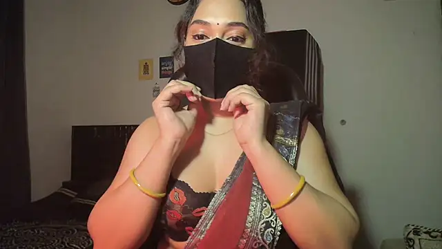 Most-Beautiful-Queen online show from 04/18/26, 07:29