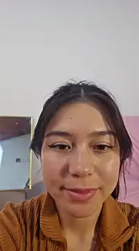 pink flower  online show from 01/21/25, 10:41