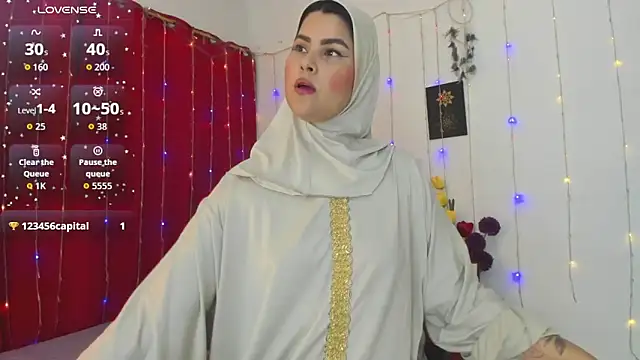 AishaAmin  online show from 03/30/26, 12:28