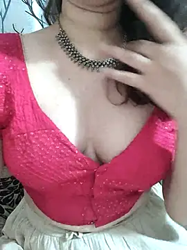 Brown Maxi online show from 03/15/25, 11:51