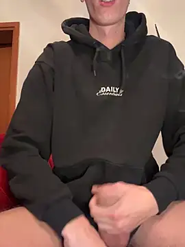 alexyourboy online show from 10/04/25, 09:24