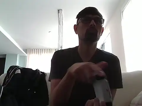 Snapshot of spence204011 chatting on 01/05/25, 03:45 spence204011 online show from 01/05/25, 03:45