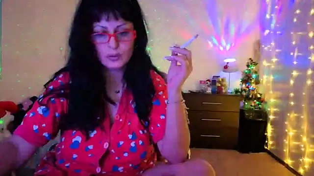 YourDreamLoverr online show from 12/19/25, 12:28